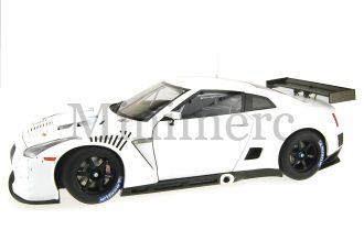 Nissan GT-R Scale Model