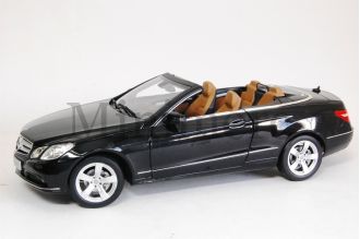 E Class Cabriolet Scale Model