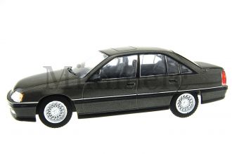 Opel Omega A Scale Model