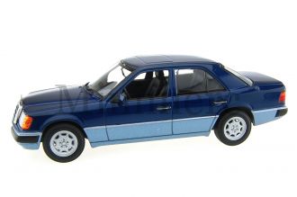 Mercedes 230 E Scale Model
