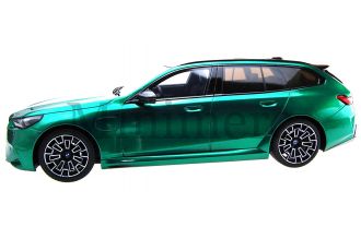 BMW M5 G90 Touring Scale Model
