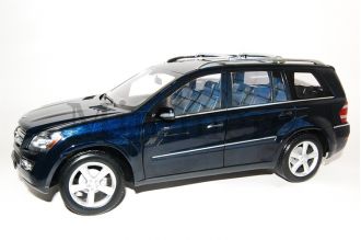 GL Class Scale Model
