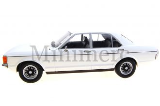 Ford Granada MK1 RIGHT HAND DRIVE Scale Model