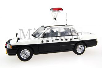 Nissan Crew Scale Model