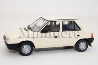 Skoda Favorit Scale Model