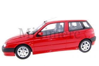 Alfa Romeo 145 Quadrifoglio Scale Model