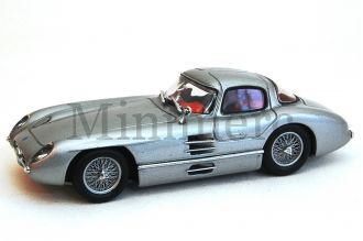 300 SLR Scale Model