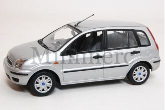 Ford Fusion Scale Model