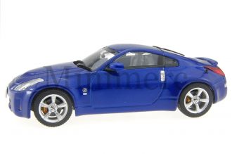 Nissan Fairlady Z Scale Model