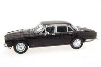 Jaguar XJ6 Series 1 Scale Model
