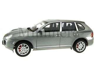 Porsche Cayenne Turbo Scale Model