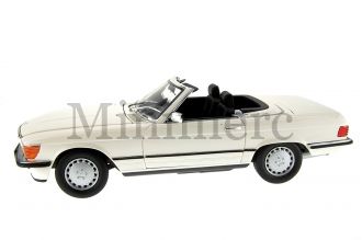 Mercedes 300 SL Scale Model