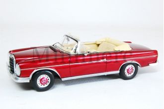 300 SE Cabrio Scale Model