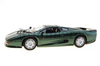Jaguar XJ 220 Scale Model