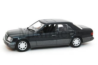 E Class Scale Model