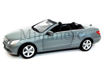 E Class Cabriolet Scale Model