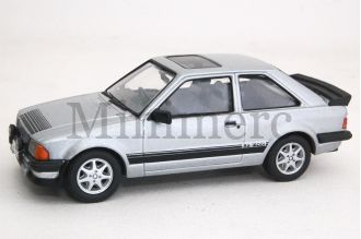 Ford Escort Mk3 RS 1600i Scale Model