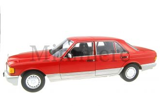 560 SEL Scale Model
