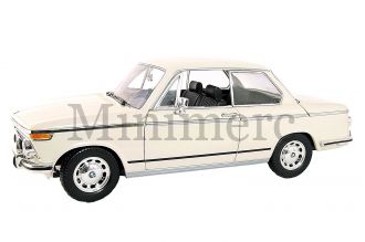 BMW 2002 Scale Model