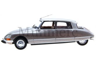 Citroen DS 23 Pallas Scale Model