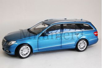 E Class Scale Model