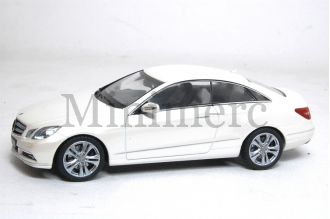 E Class Coupe Scale Model