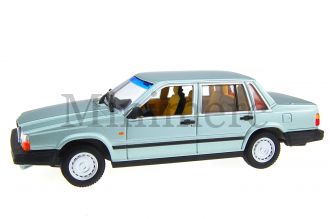 Volvo 740 GL Scale Model