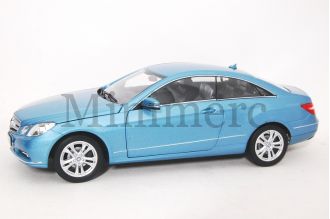 E 500 Coupe Scale Model