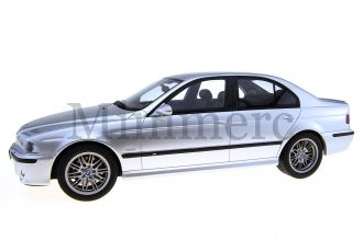 BMW M5 (E39) Scale Model