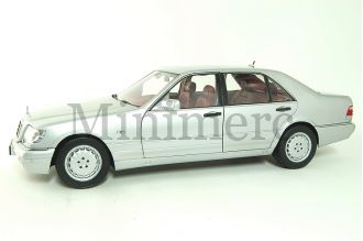 S 320 Scale Model