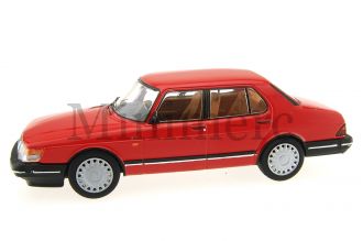 SAAB 900i Scale Model