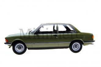 BMW 323i E21 Scale Model