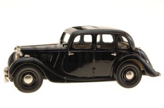 MG SALOON Scale Model