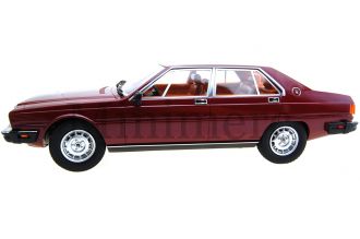 Maserati Quatroporte III Scale Model