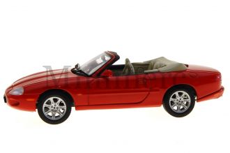 Jaguar XK8 Cabrio Scale Model