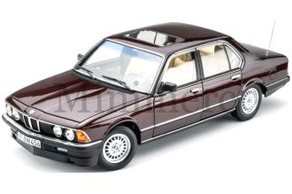 BMW 745i E23 Scale Model
