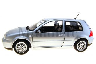 Volkswagen Golf GTI Scale Model