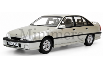 Opel Omega 3000 Scale Model
