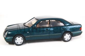 E320 Elegance Scale Model