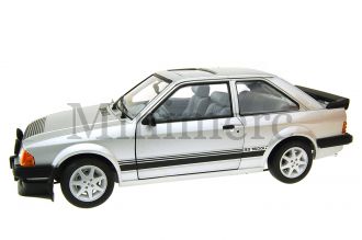 Ford Escort RS1600i Scale Model