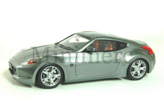 Nissan Fairlady Z Scale Model