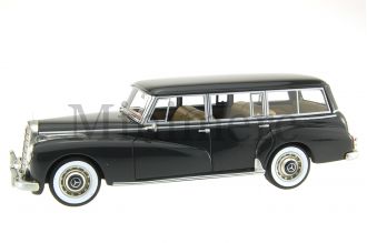 Mercedes 300C Scale Model