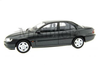 Opel Omega MV6 Scale Model
