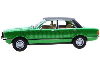Ford Cortina MK 4 2.3 Ghia Scale Model