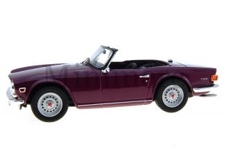 Triumph TR6 Scale Model
