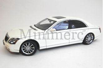 Mayback 57 S Scale Model