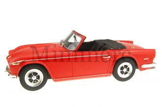 Triumph TR5 p.i Scale Model