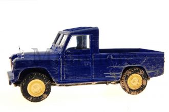 Land Rover Scale Model