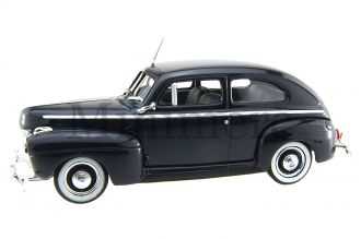 Ford Super Deluxe Scale Model