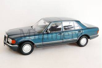 560 SEL Scale Model